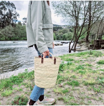 French round leather handle basket