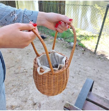 Cute Wicker Bucket Bag