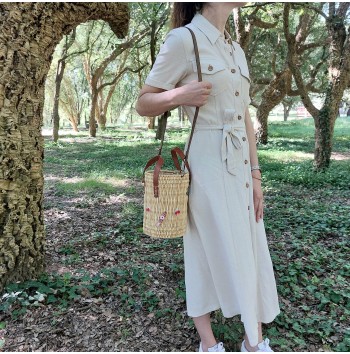 Round reed basket bag with crossbody function