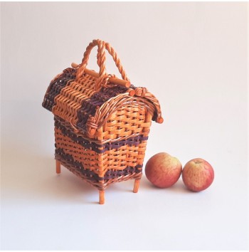 House shape wicker bag