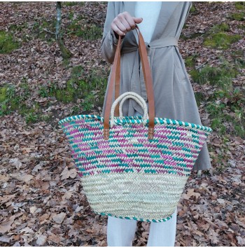 Colorful straw shoulder bag